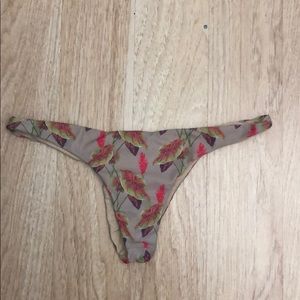Acacia swim bottom in vintage hawaii